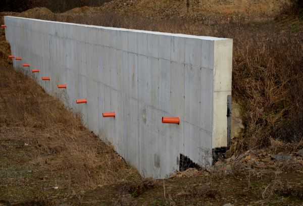 Cost of Hillside Drainage Installation in Independence