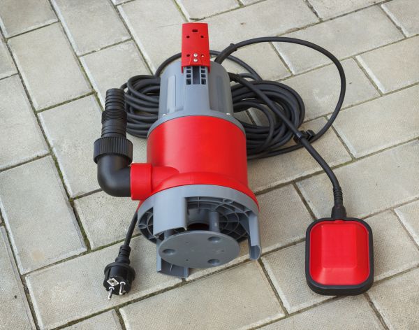 Submersible Pump Installation in Independence